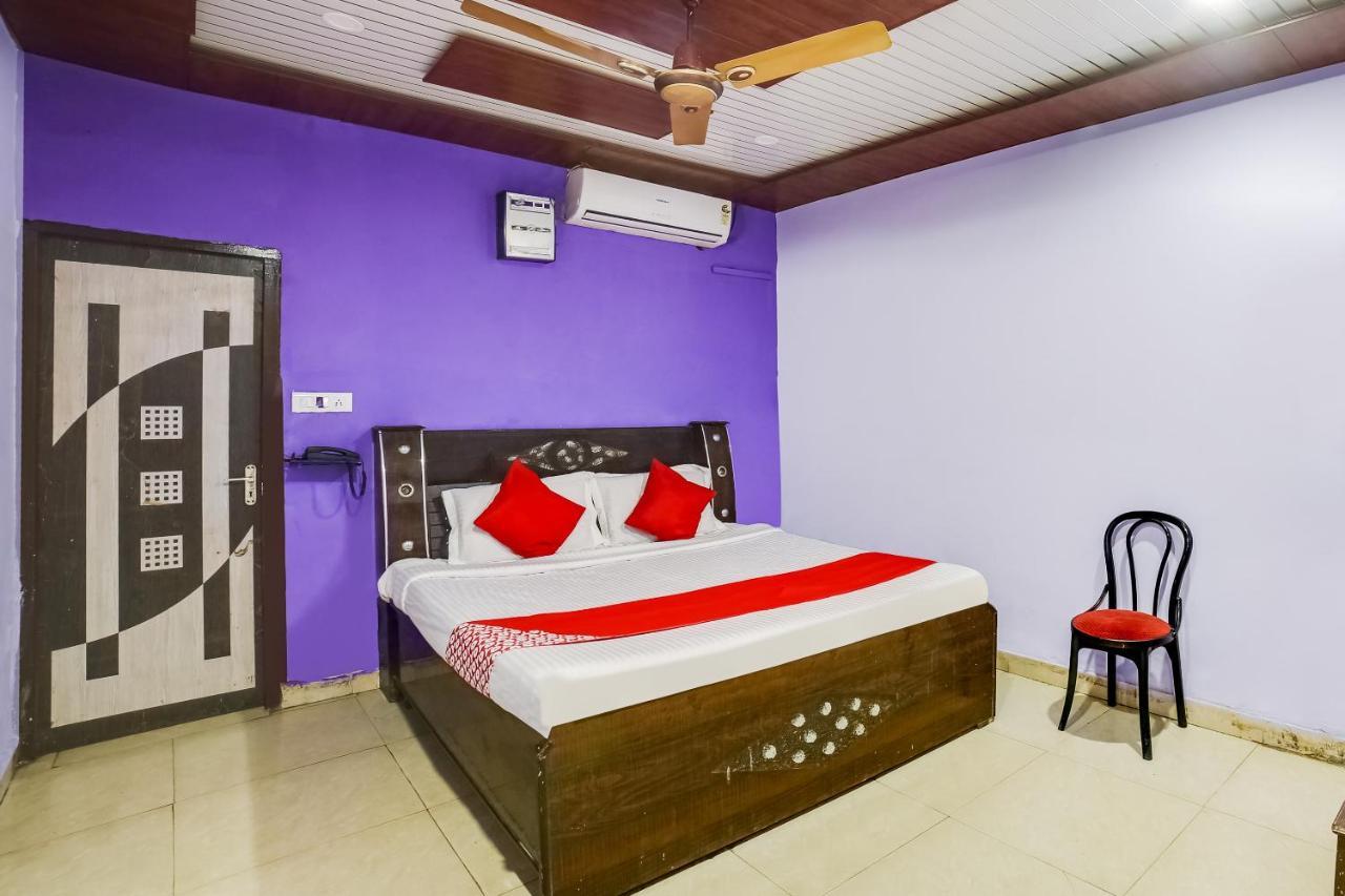 Oyo 70288 Happy Dhaba Hotel Sonipat Exterior foto
