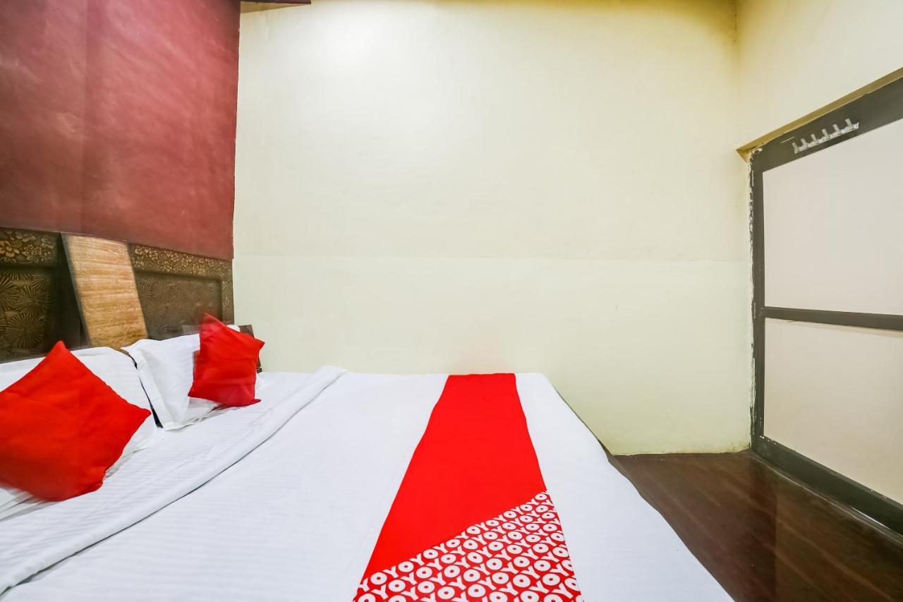 Oyo 70288 Happy Dhaba Hotel Sonipat Exterior foto
